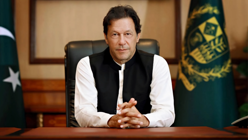 Former Pakistan PM Imran Khan Arrested at Islamabad High Court!